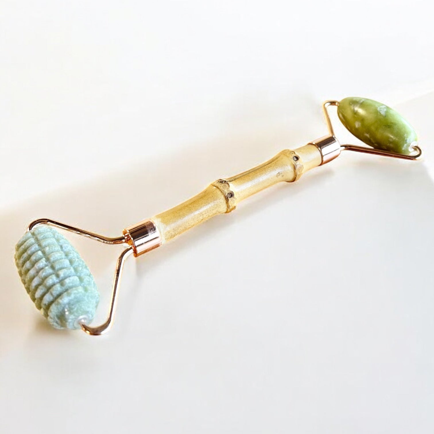 Jade Facial Roller | Bamboo Root