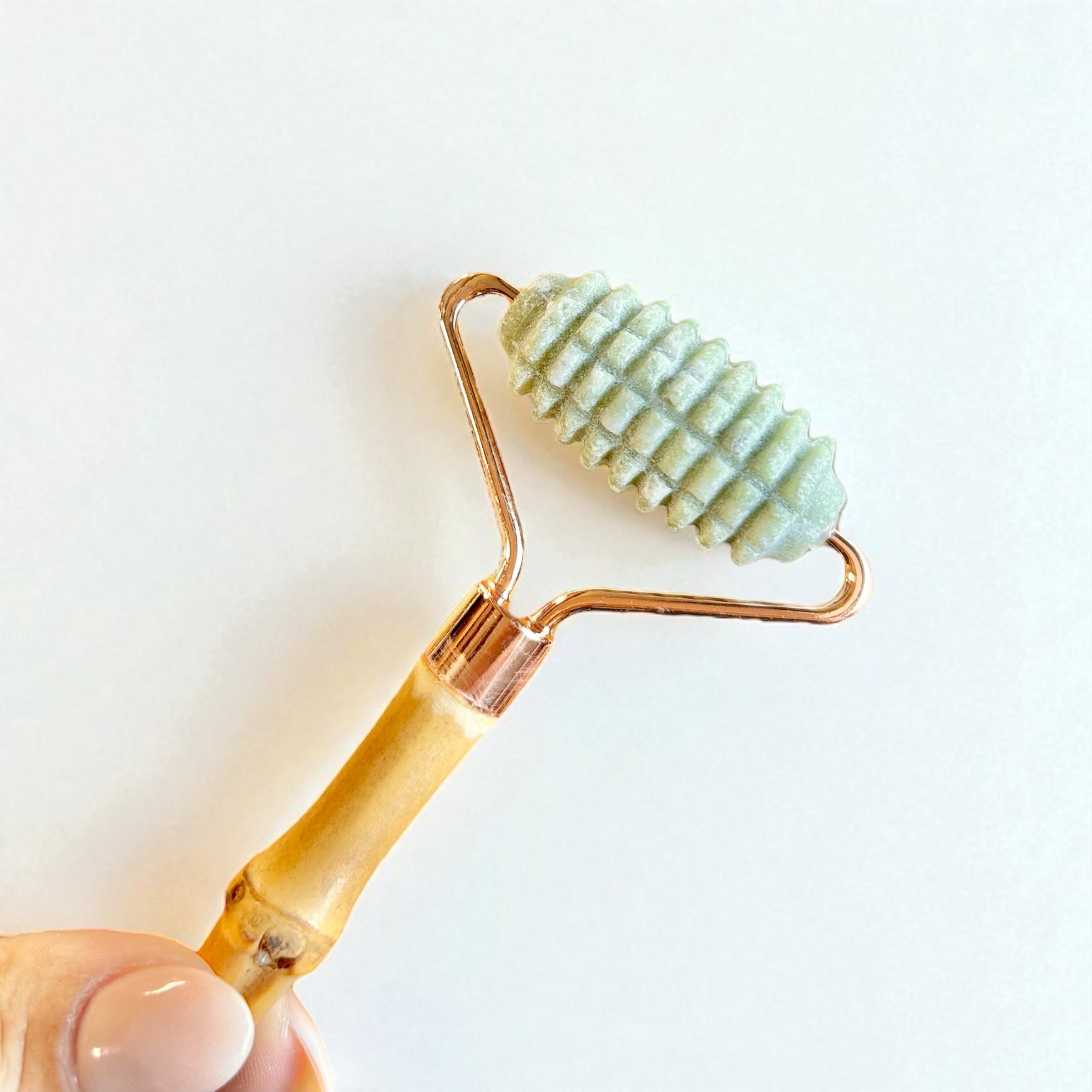 Jade Facial Roller | Bamboo Root